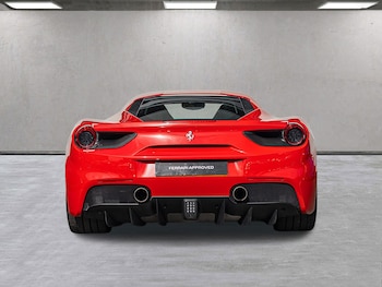 Used Ferrari 488 2018 for sale - 78532567: Photo