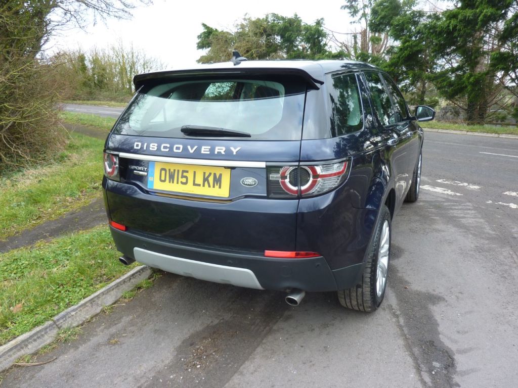 Used Land Rover Discovery Sport 2015 for sale - 76285242: Photo 13