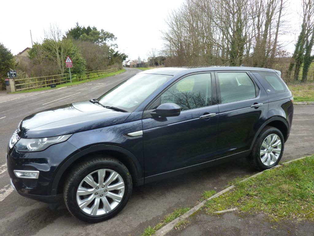 Used Land Rover Discovery Sport 2015 for sale - 76285242: Photo 18