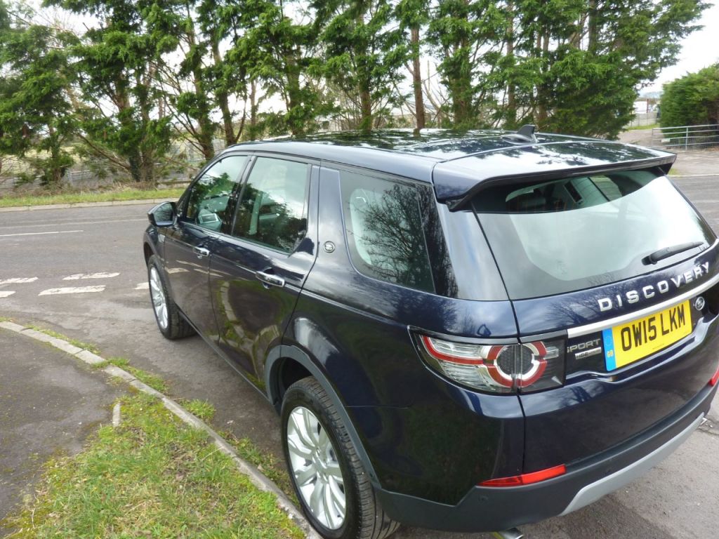 Used Land Rover Discovery Sport 2015 for sale - 76285242: Photo 25