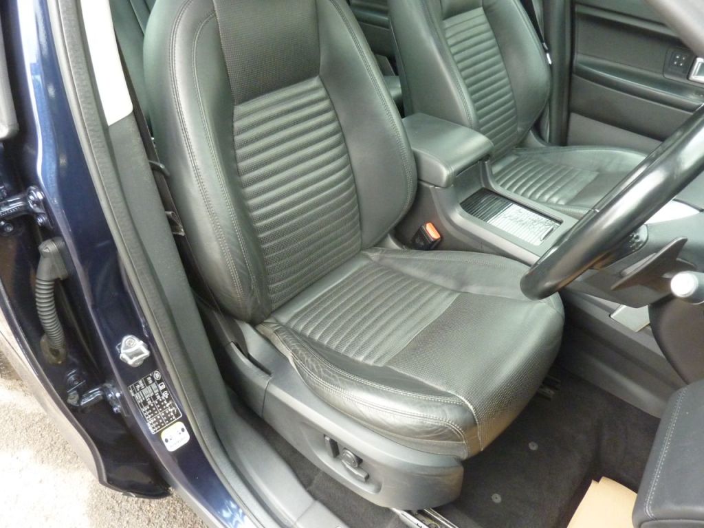 Used Land Rover Discovery Sport 2015 for sale - 76285242: Photo 37