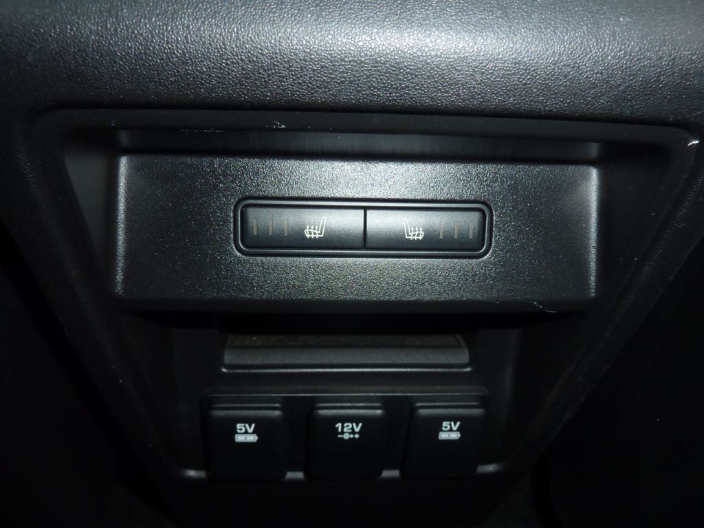 Used Land Rover Discovery Sport 2015 for sale - 76285242: Photo 50