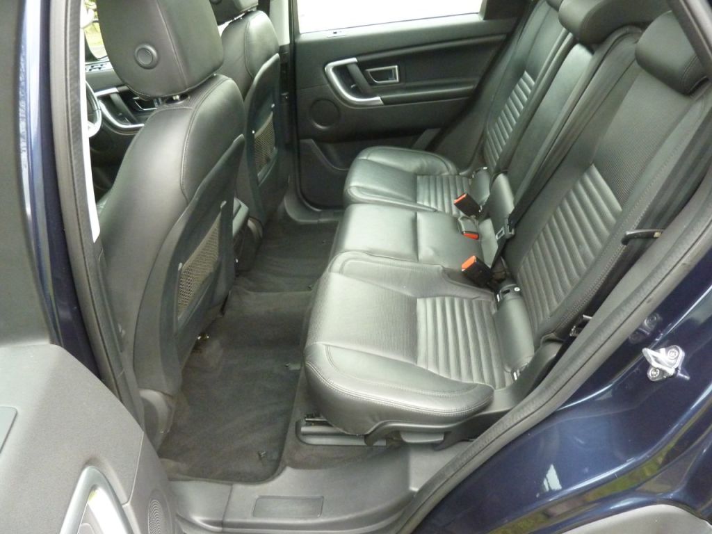 Used Land Rover Discovery Sport 2015 for sale - 76285242: Photo 7