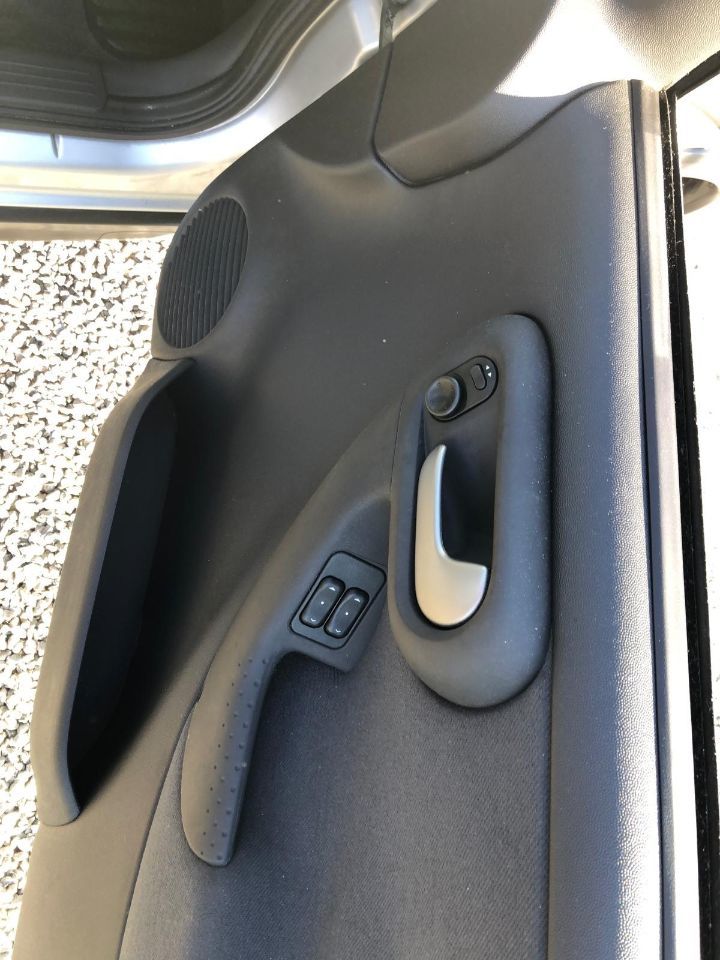 Used Vauxhall Corsa 2002 for sale - 76285246: Photo 12