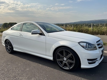 Used Mercedes-Benz C-Class 2012 for sale - 75563339: Photo