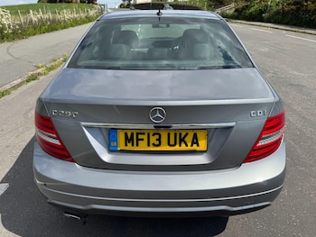 Used Mercedes-Benz C-Class 2013 for sale - 75387505: Photo