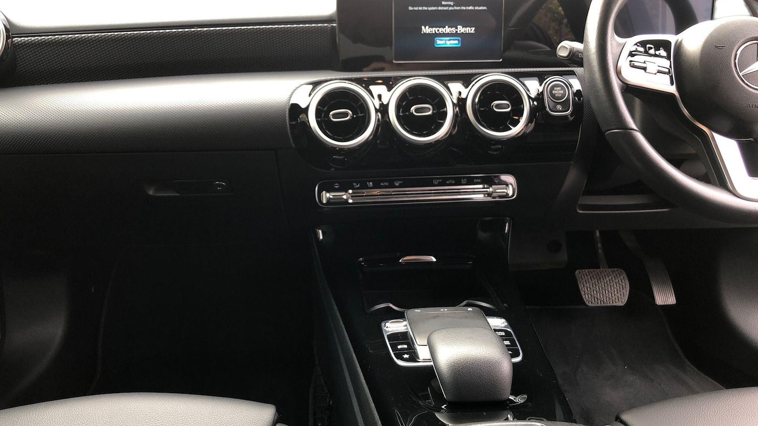 Used Mercedes-Benz A-Class 2019 for sale - 76643809: Photo 10