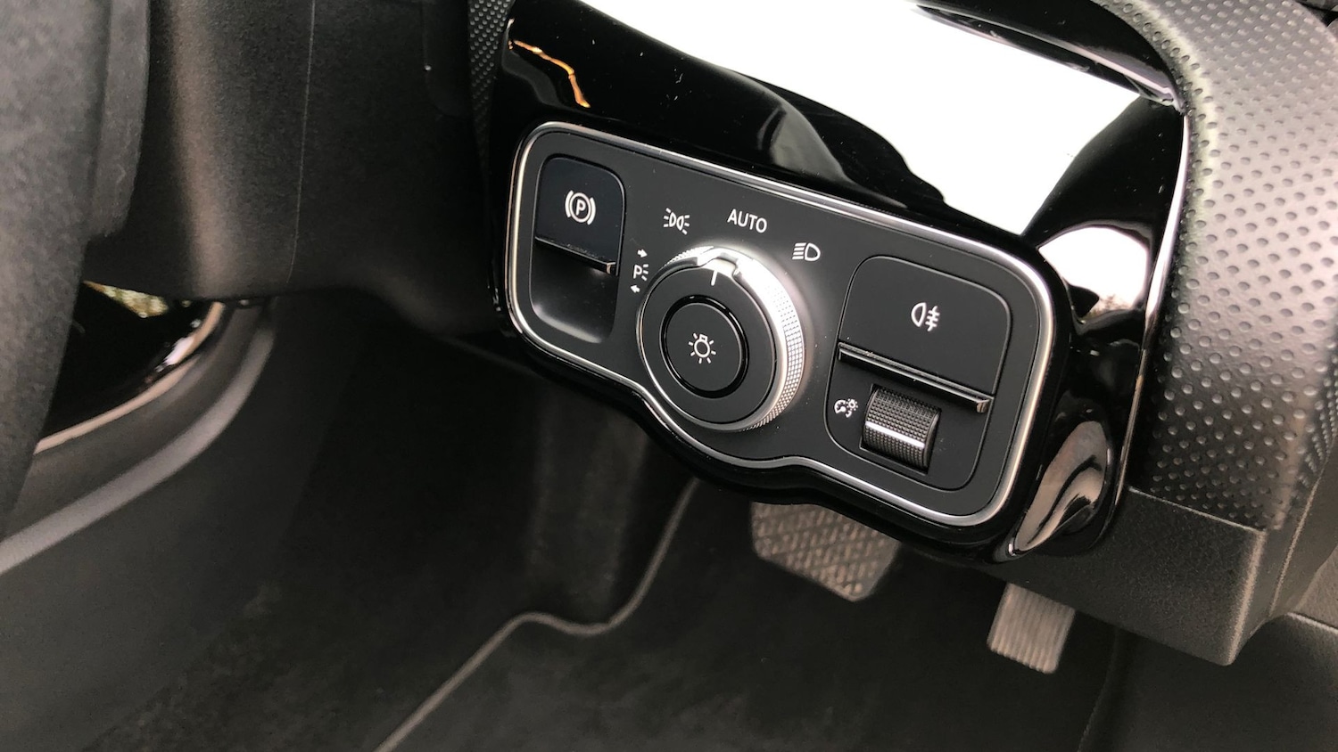 Used Mercedes-Benz A-Class 2019 for sale - 76643809: Photo 27