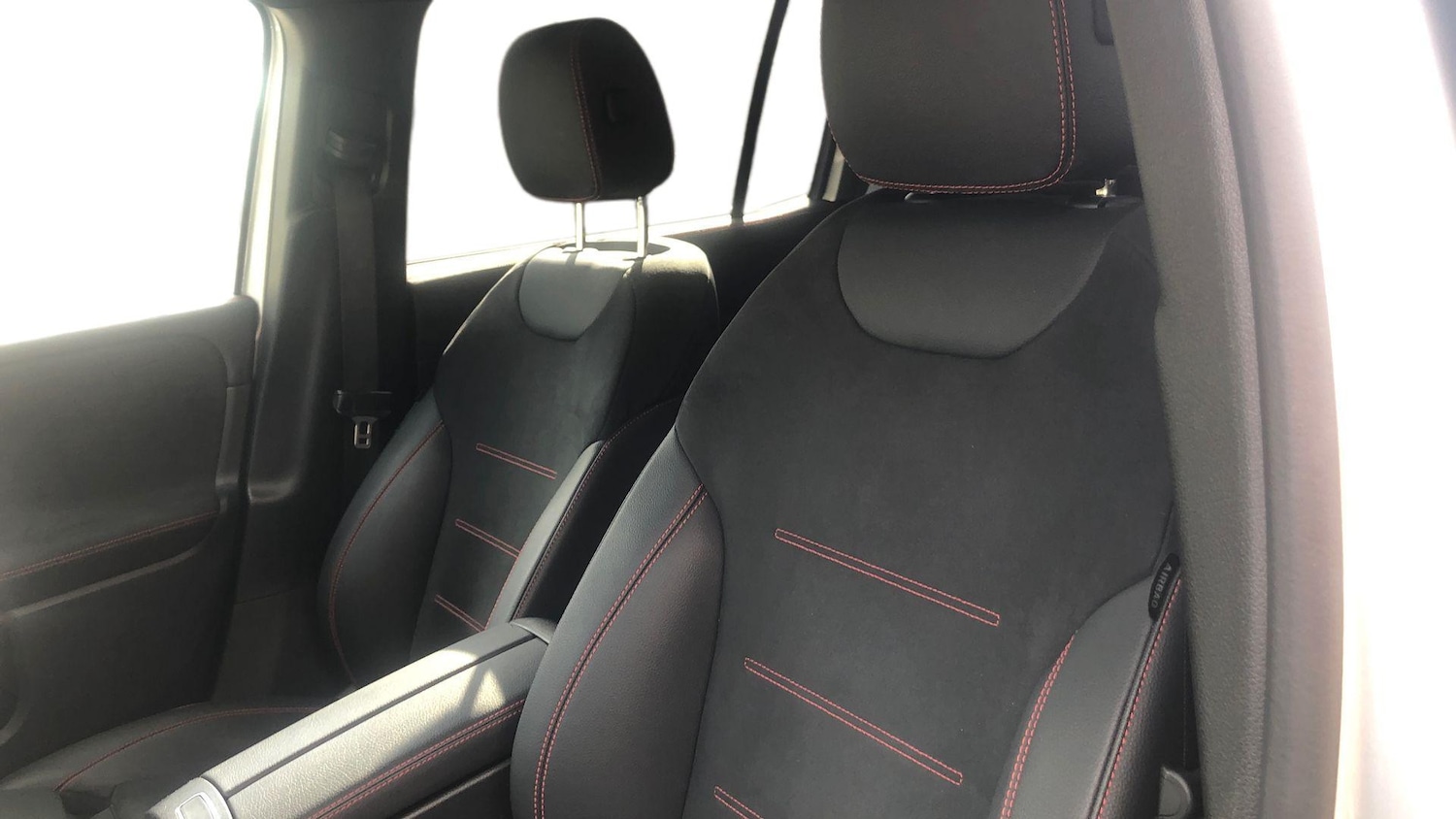 Used Mercedes-Benz GLB 2024 for sale - 76469372: Photo 11