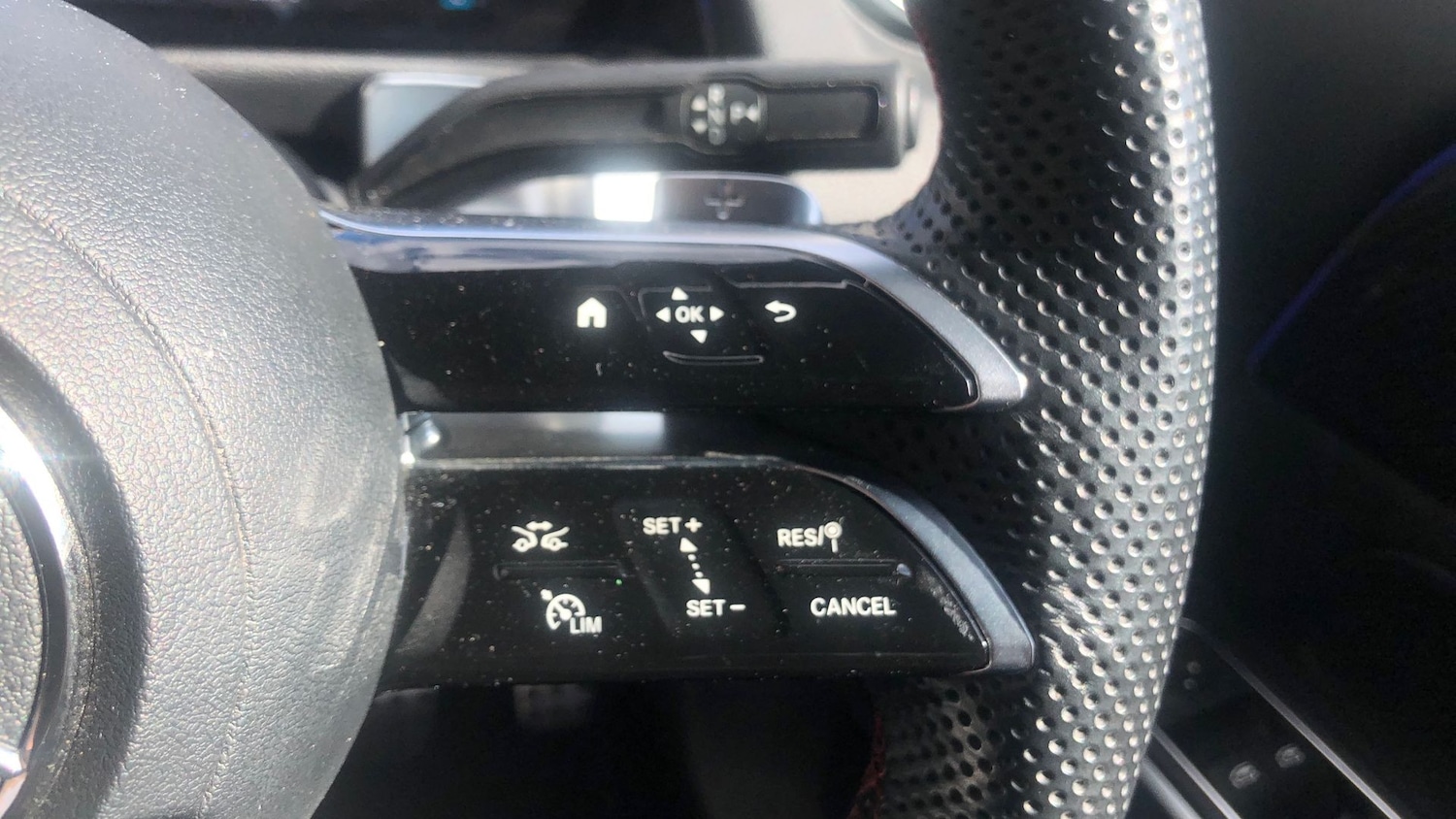 Used Mercedes-Benz GLB 2024 for sale - 76469372: Photo 26