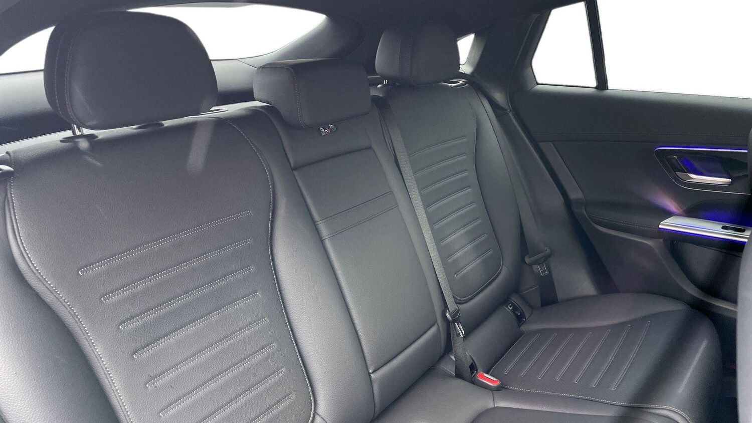 Used Mercedes-Benz GLC 2025 for sale - 77622913: Photo 12