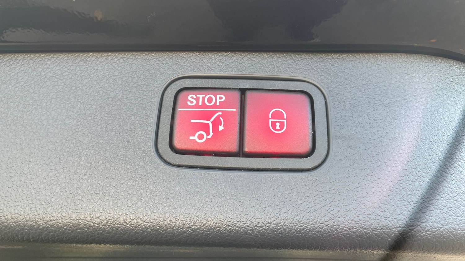 Used Mercedes-Benz C Class 2023 for sale - 76413555: Photo 36