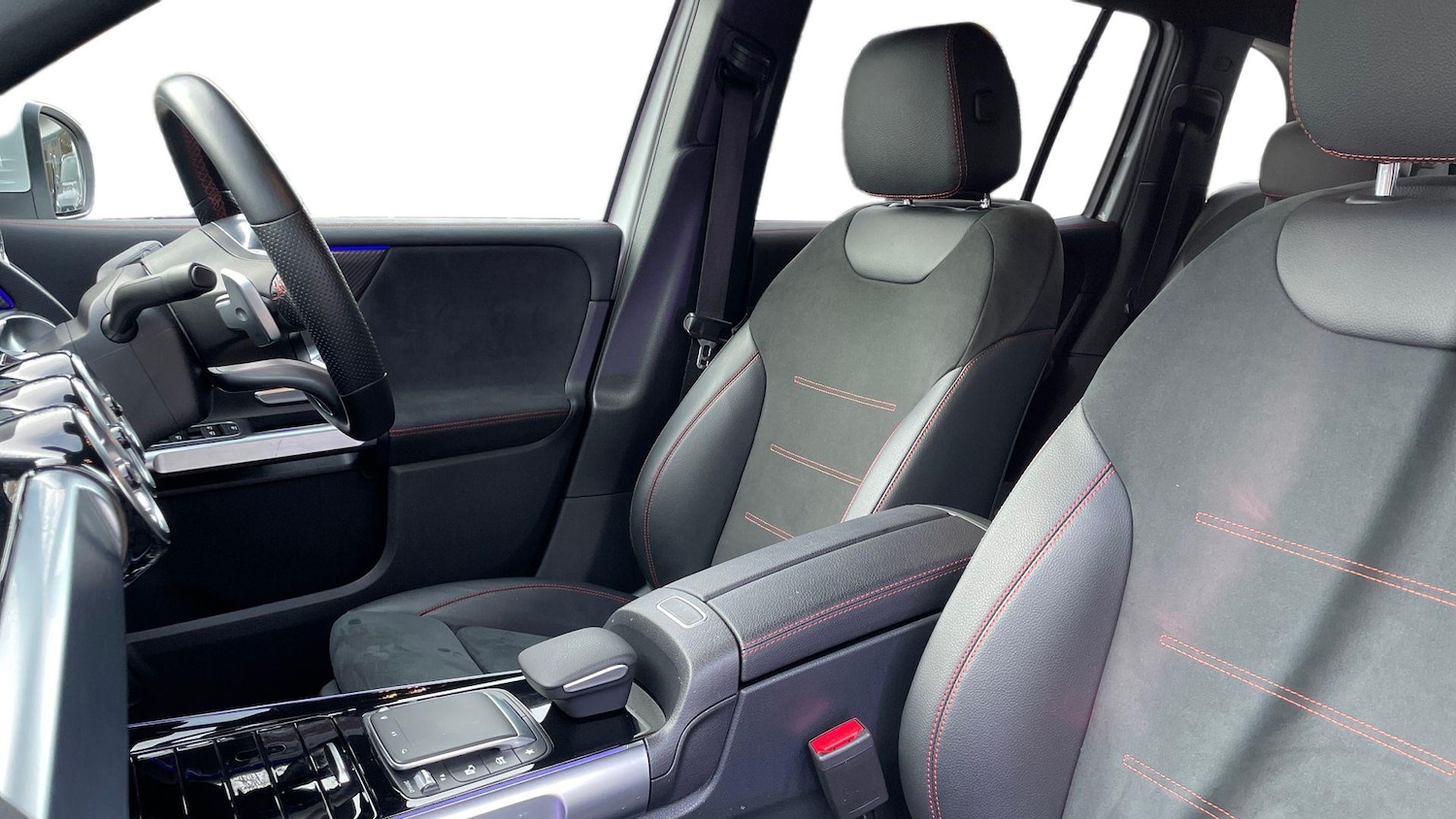 Used Mercedes-Benz GLB 2023 for sale - 77619244: Photo 11