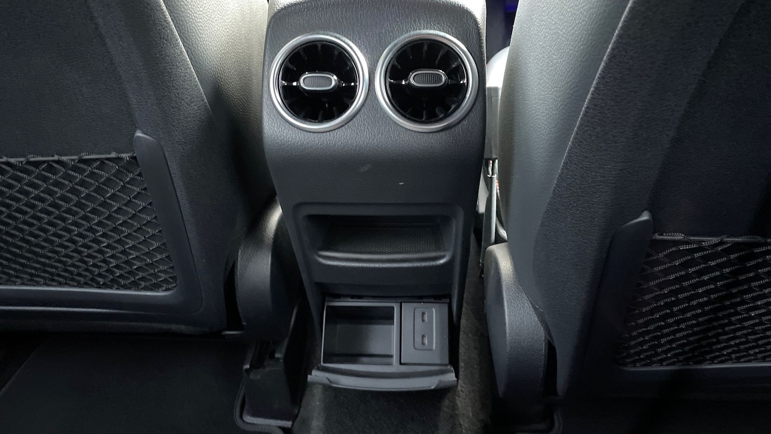 Used Mercedes-Benz GLB 2023 for sale - 77619244: Photo 35