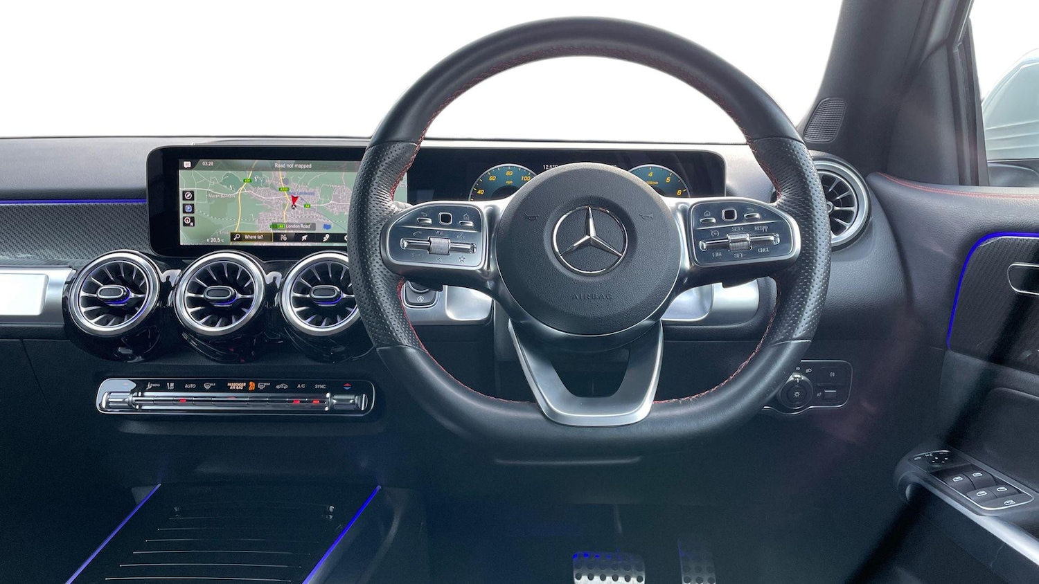 Used Mercedes-Benz GLB 2023 for sale - 77619244: Photo 9