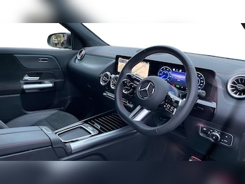 Used Mercedes-Benz EQA 2025 for sale - 76949469: Photo