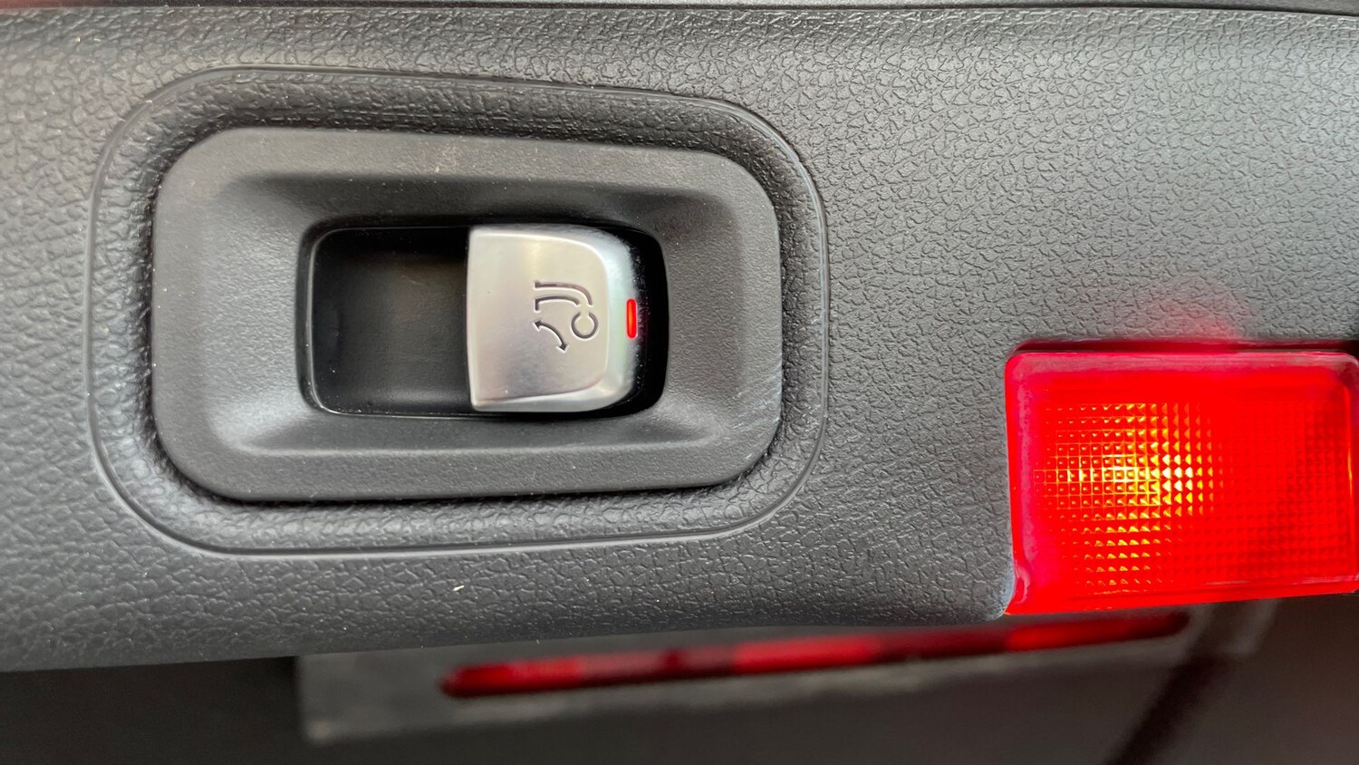 Used Mercedes-Benz E Class 2019 for sale - 77415392: Photo 35