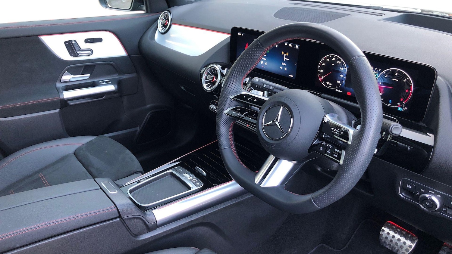 Used Mercedes-Benz GLA 2025 for sale - 77782183: Photo 3