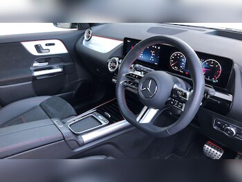 Used Mercedes-Benz GLA 2025 for sale - 77782183: Photo