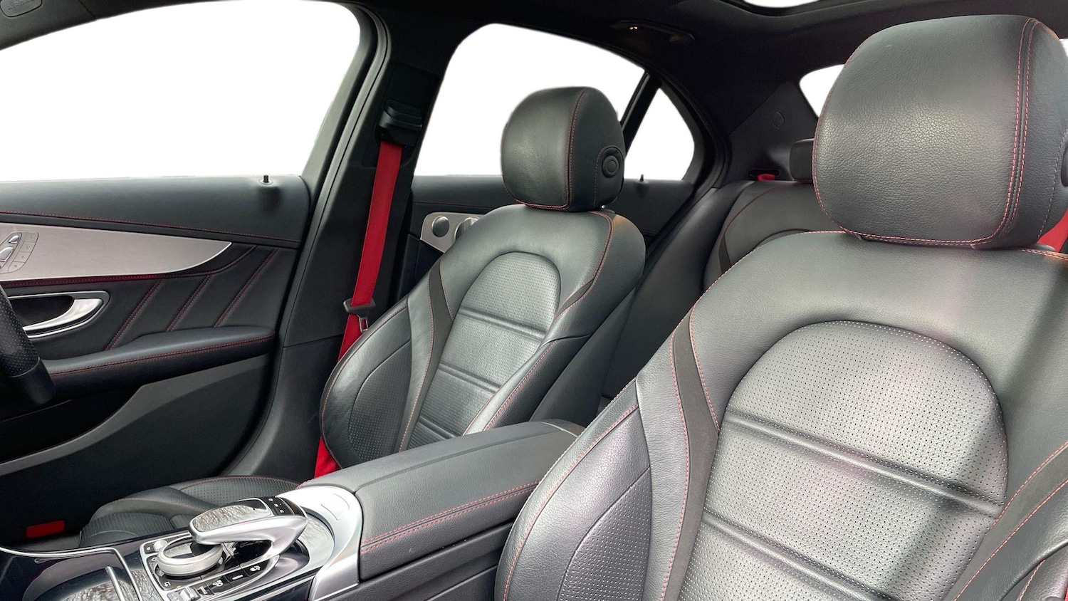 Used Mercedes-Benz C Class 2019 for sale - 77619255: Photo 11