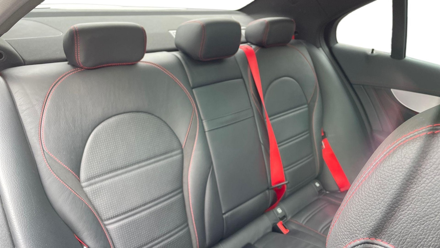 Used Mercedes-Benz C Class 2019 for sale - 77619255: Photo 12