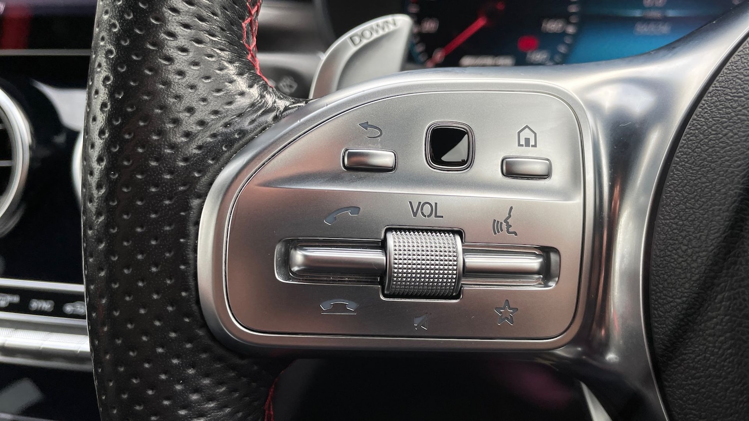 Used Mercedes-Benz C Class 2019 for sale - 77619255: Photo 19