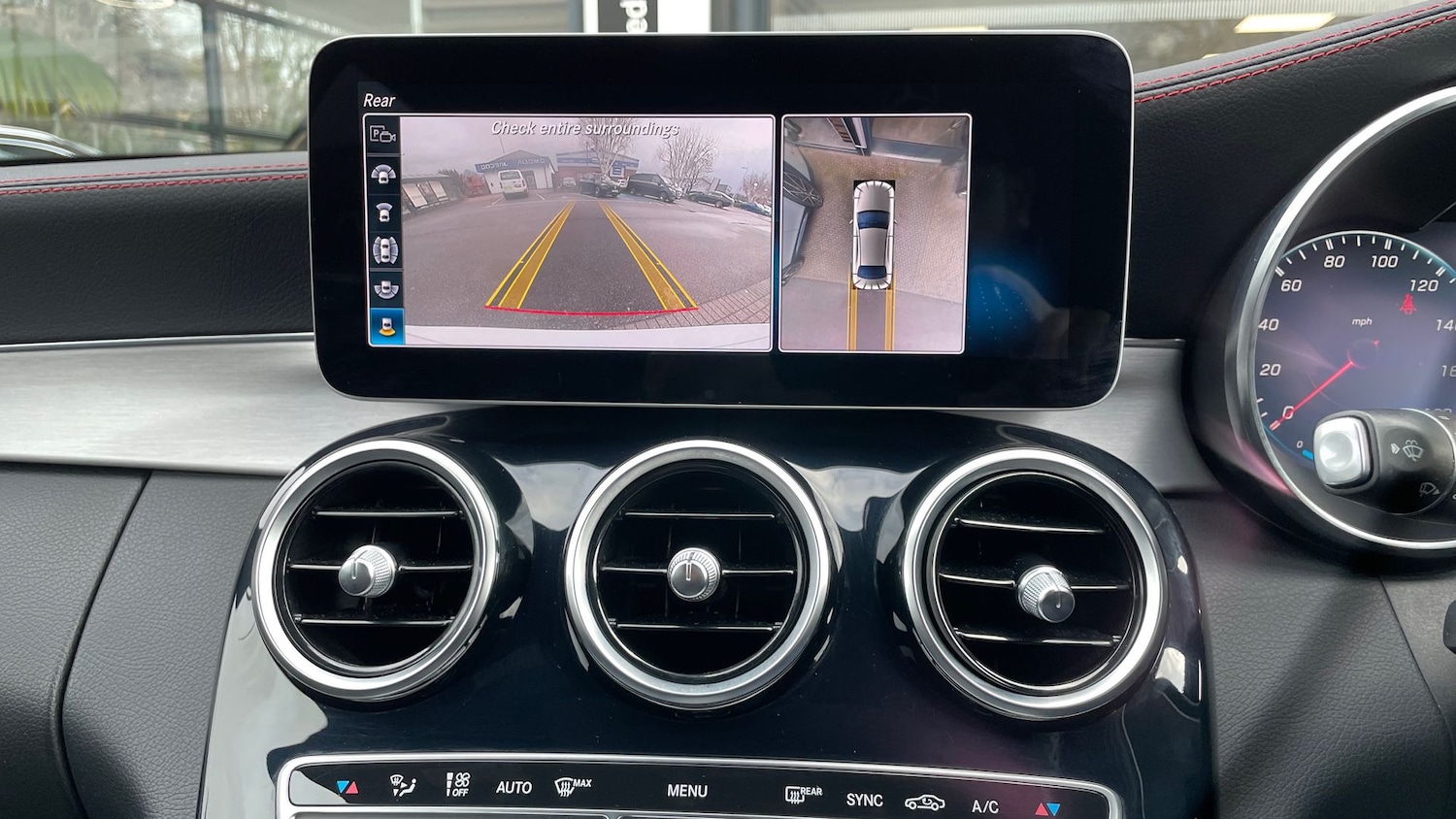 Used Mercedes-Benz C Class 2019 for sale - 77619255: Photo 21