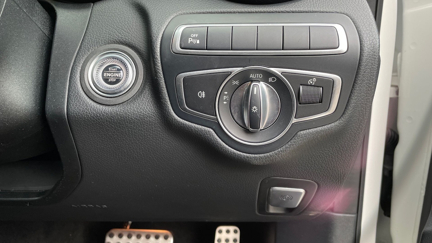 Used Mercedes-Benz C Class 2019 for sale - 77619255: Photo 31