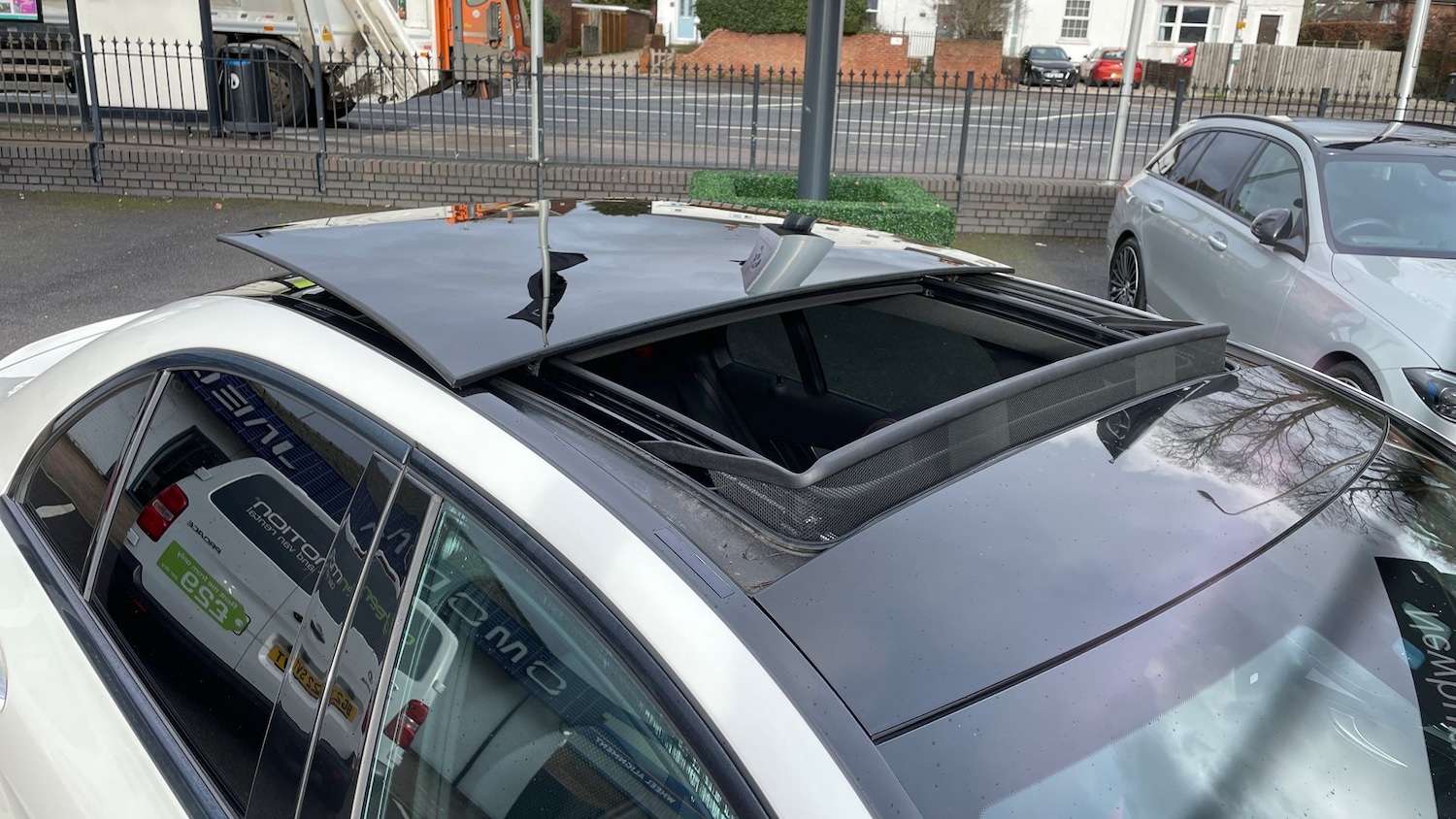 Used Mercedes-Benz C Class 2019 for sale - 77619255: Photo 33