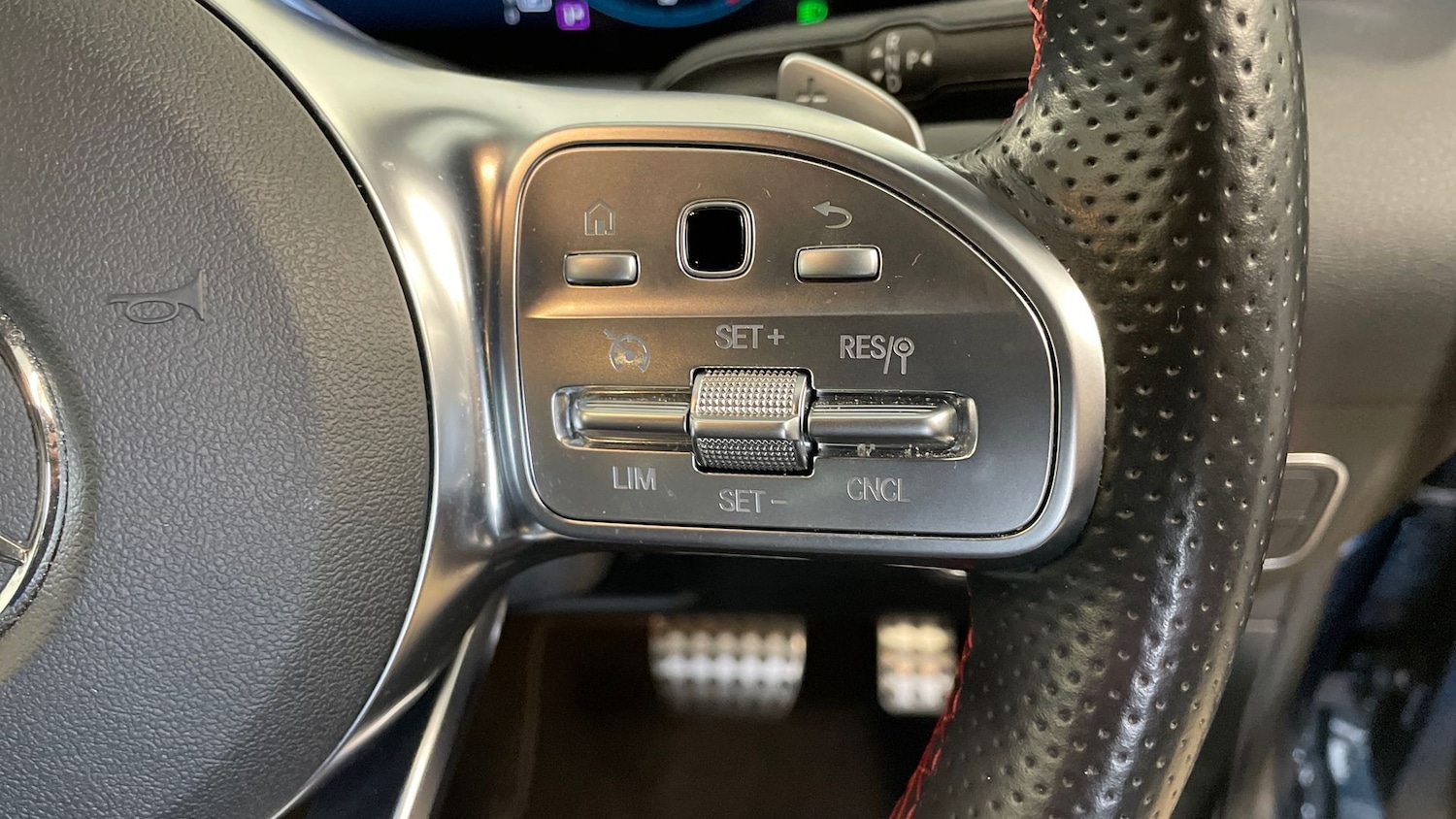 Used Mercedes-Benz GLA 2023 for sale - 77619262: Photo 33