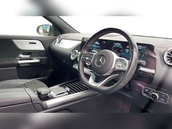 Used Mercedes-Benz EQA 2021 for sale - 76413558: Photo