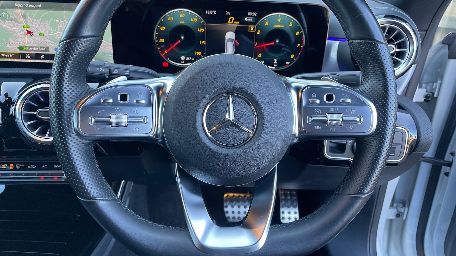 Used Mercedes-Benz CLA 2022 for sale - 76413628: Photo 31