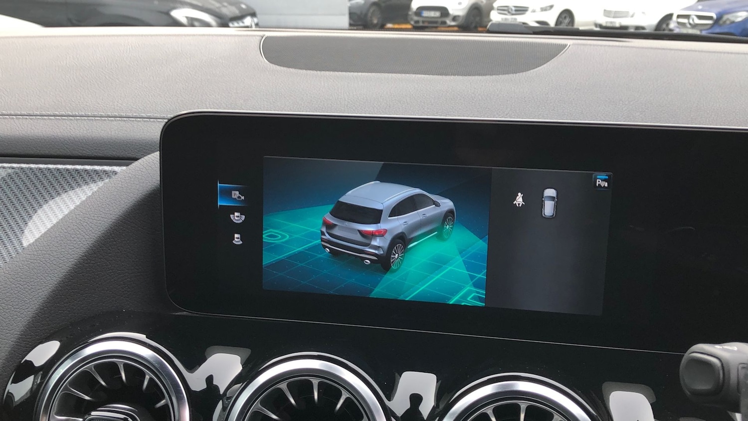 Used Mercedes-Benz GLA 2023 for sale - 76949462: Photo 38