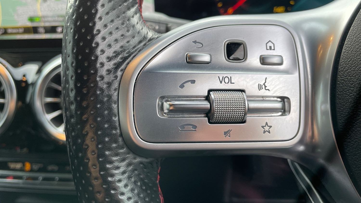 Used Mercedes-Benz EQA 2021 for sale - 77129876: Photo 19