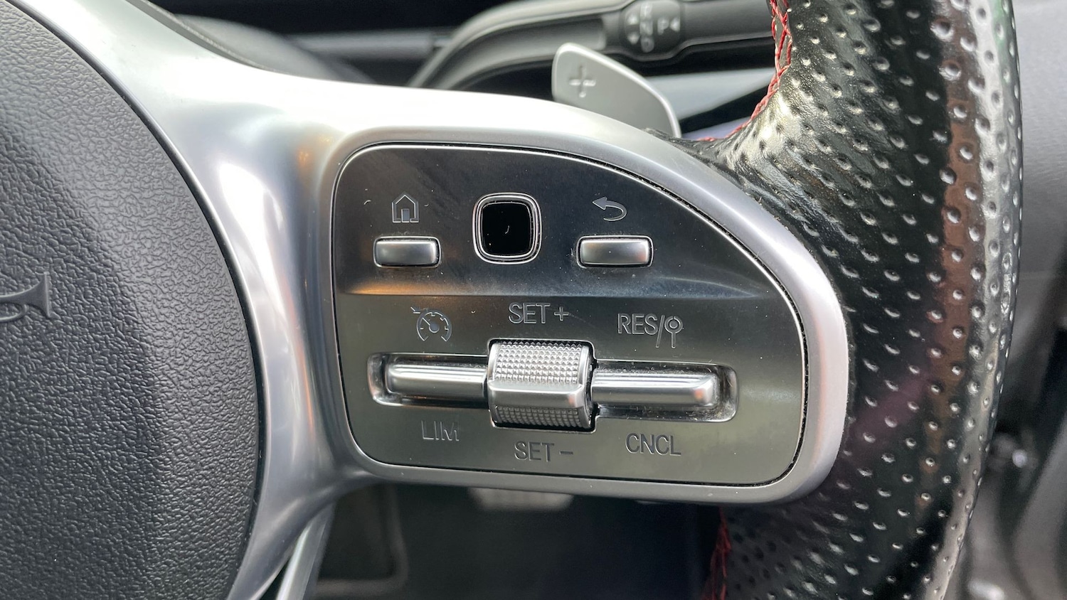 Used Mercedes-Benz EQA 2021 for sale - 77129876: Photo 31