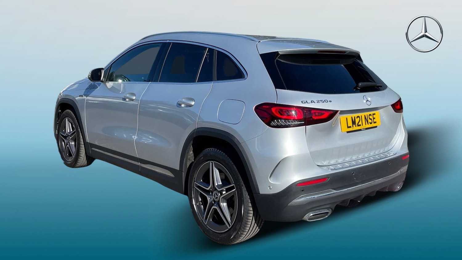 Used Mercedes-Benz GLA 2021 for sale - 76413598: Photo 2