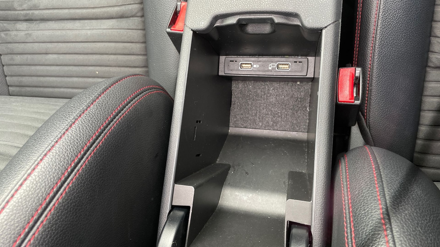 Used Mercedes-Benz A-Class 2017 for sale - 76413564: Photo 30