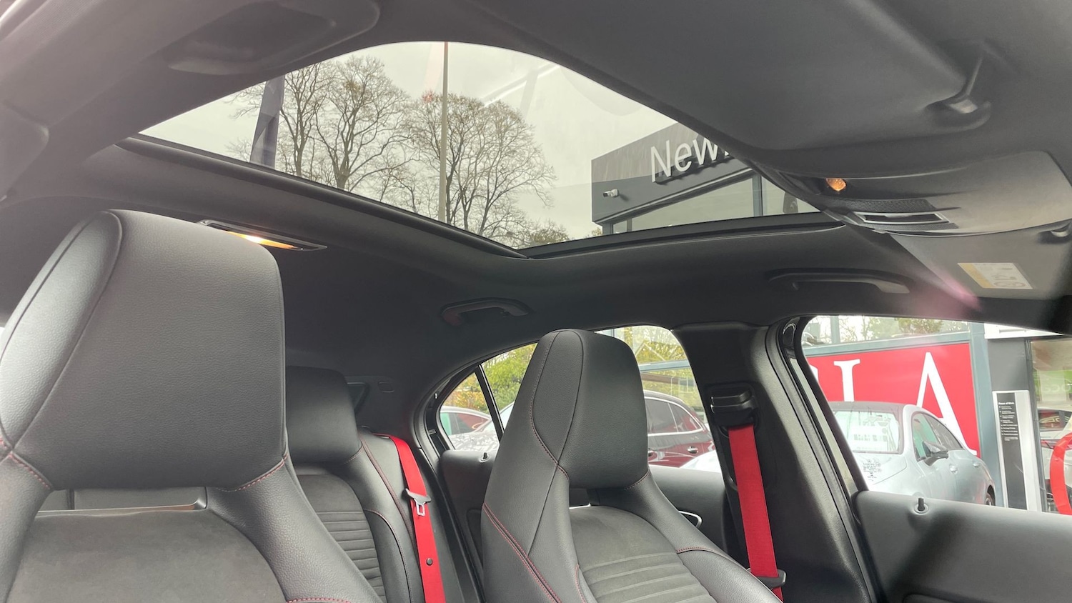 Used Mercedes-Benz A-Class 2017 for sale - 76413564: Photo 36