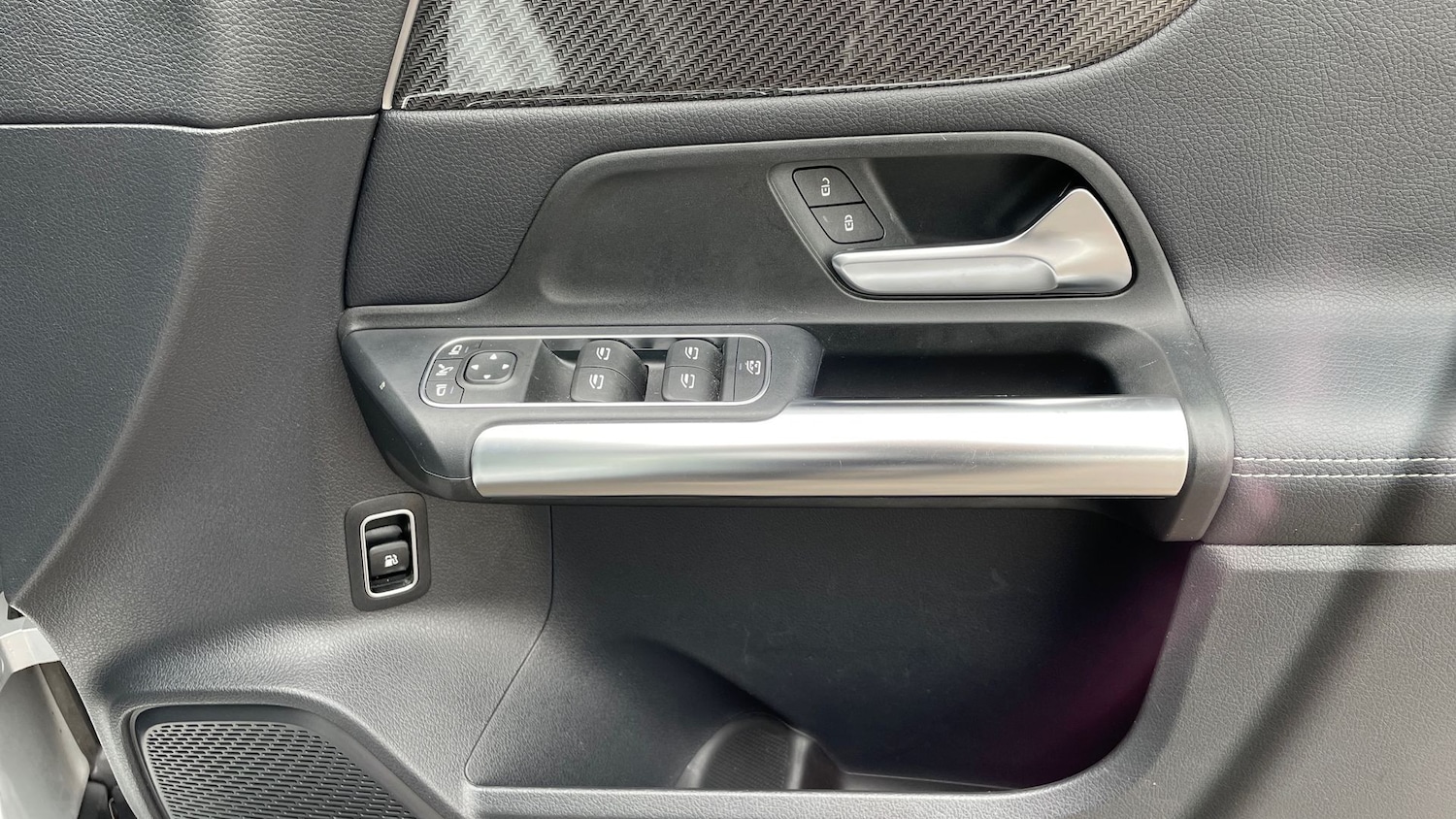 Used Mercedes-Benz GLA 2022 for sale - 76413458: Photo 32