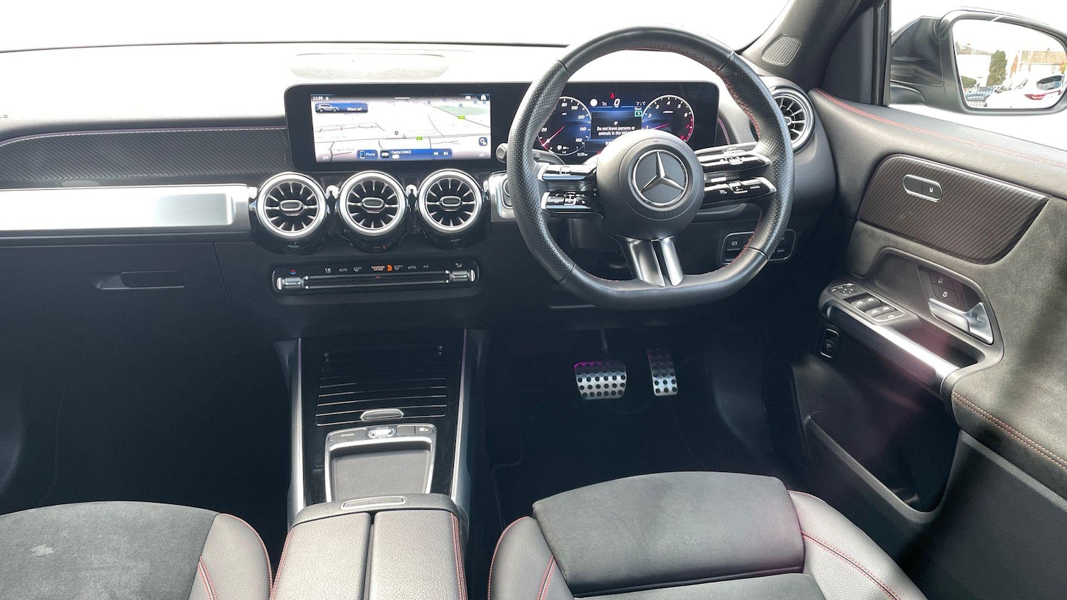 Used Mercedes-Benz GLB 2024 for sale - 76413743: Photo 10