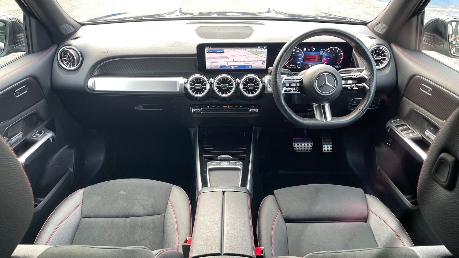 Used Mercedes-Benz GLB 2024 for sale - 76413743: Photo 18