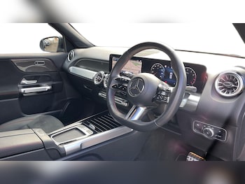 Used Mercedes-Benz GLB 2024 for sale - 76413743: Photo