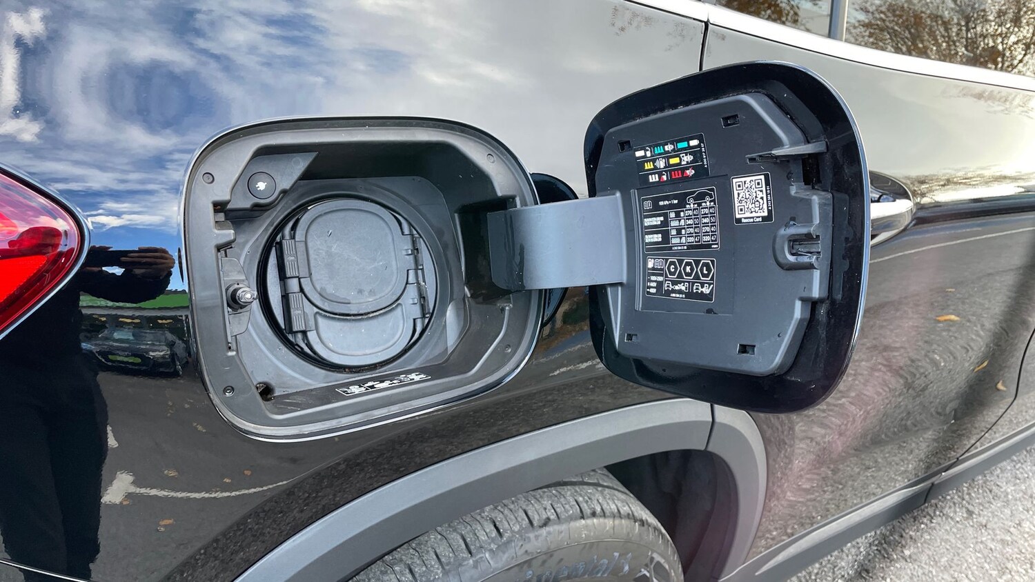 Used Mercedes-Benz EQA 2022 for sale - 76413489: Photo 40