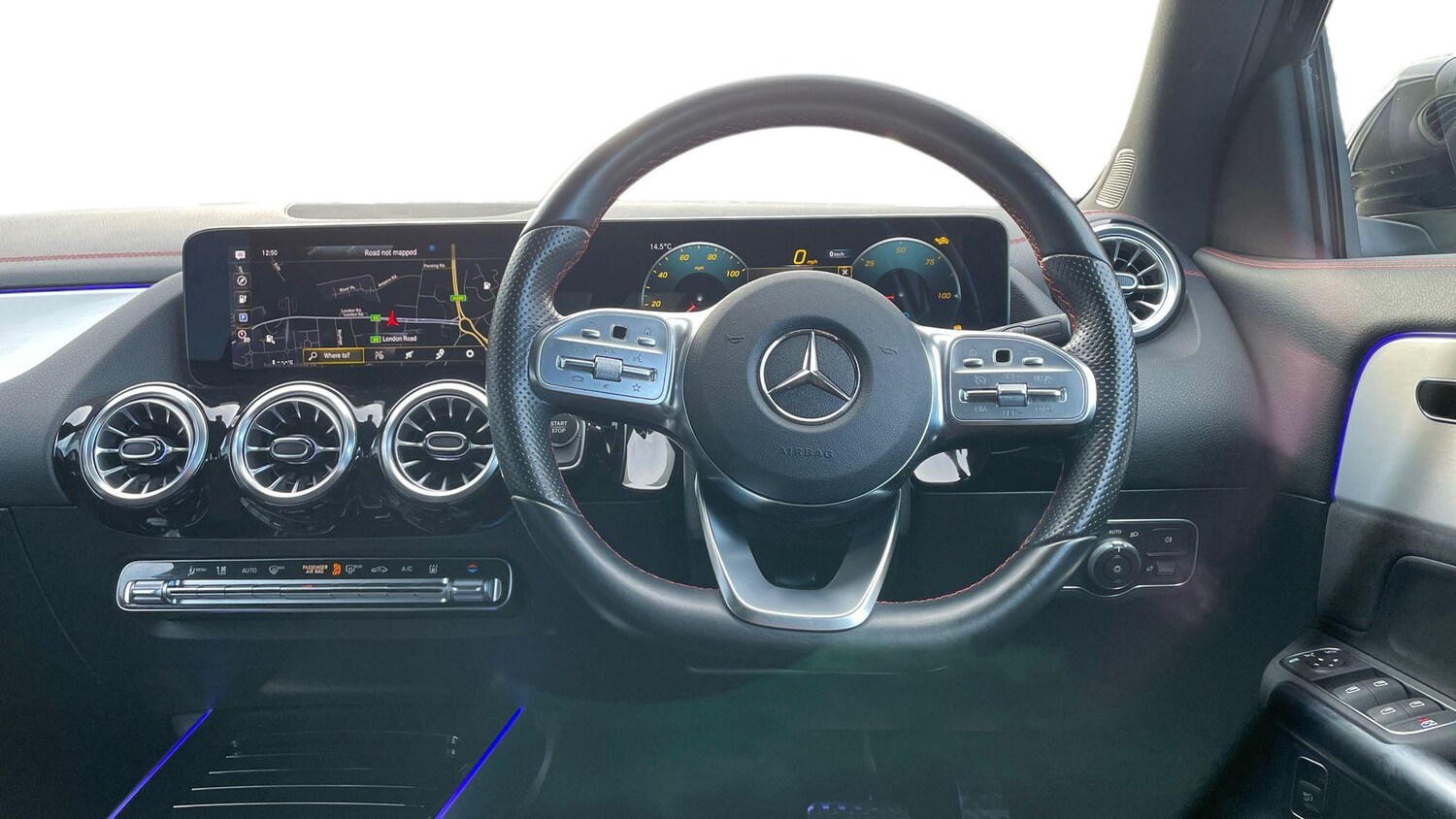 Used Mercedes-Benz EQA 2022 for sale - 76413489: Photo 9