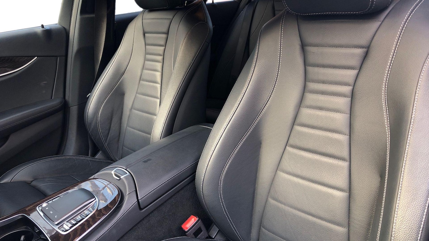 Used Mercedes-Benz E Class 2021 for sale - 77365435: Photo 11