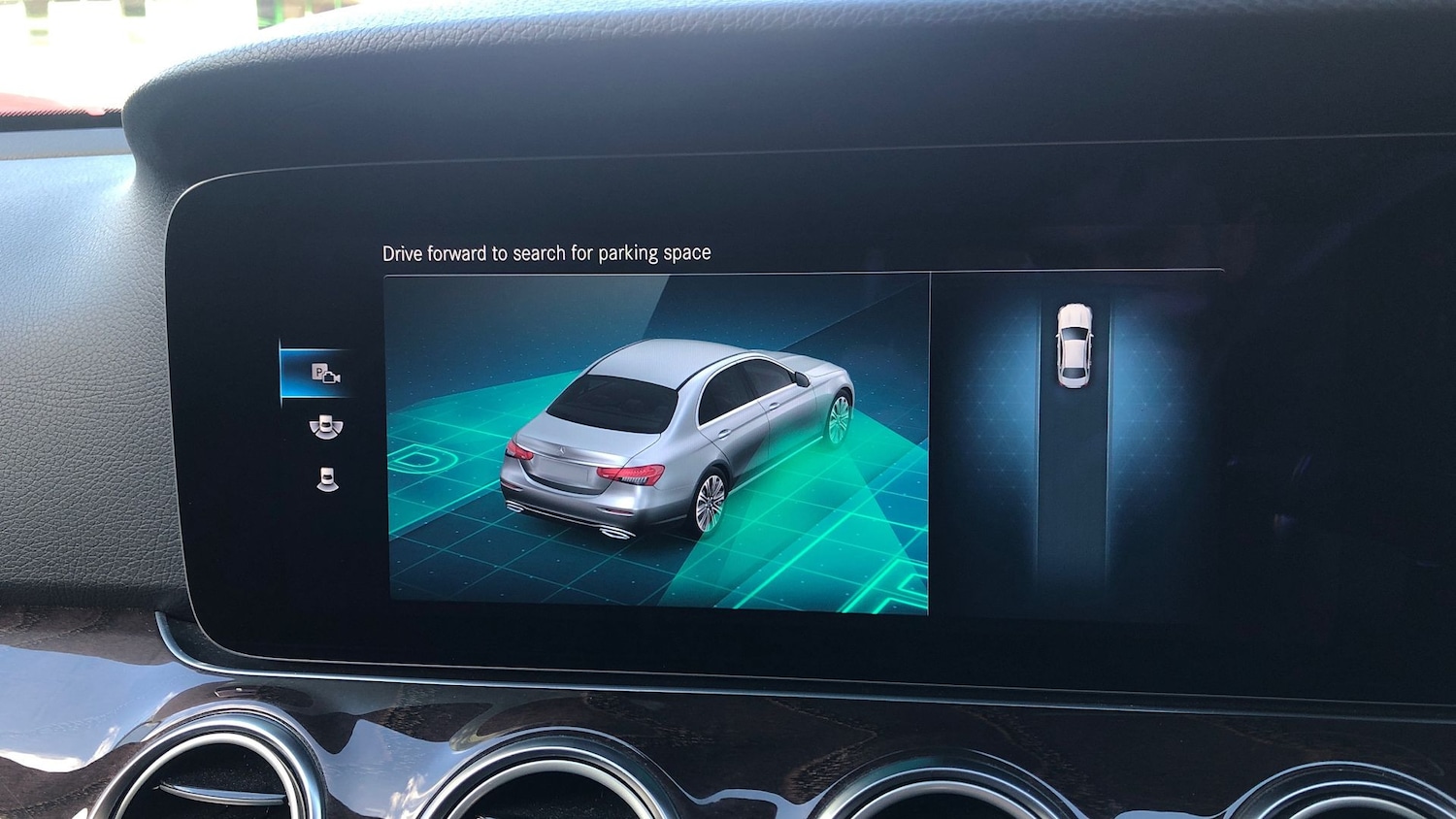 Used Mercedes-Benz E Class 2021 for sale - 77365435: Photo 29