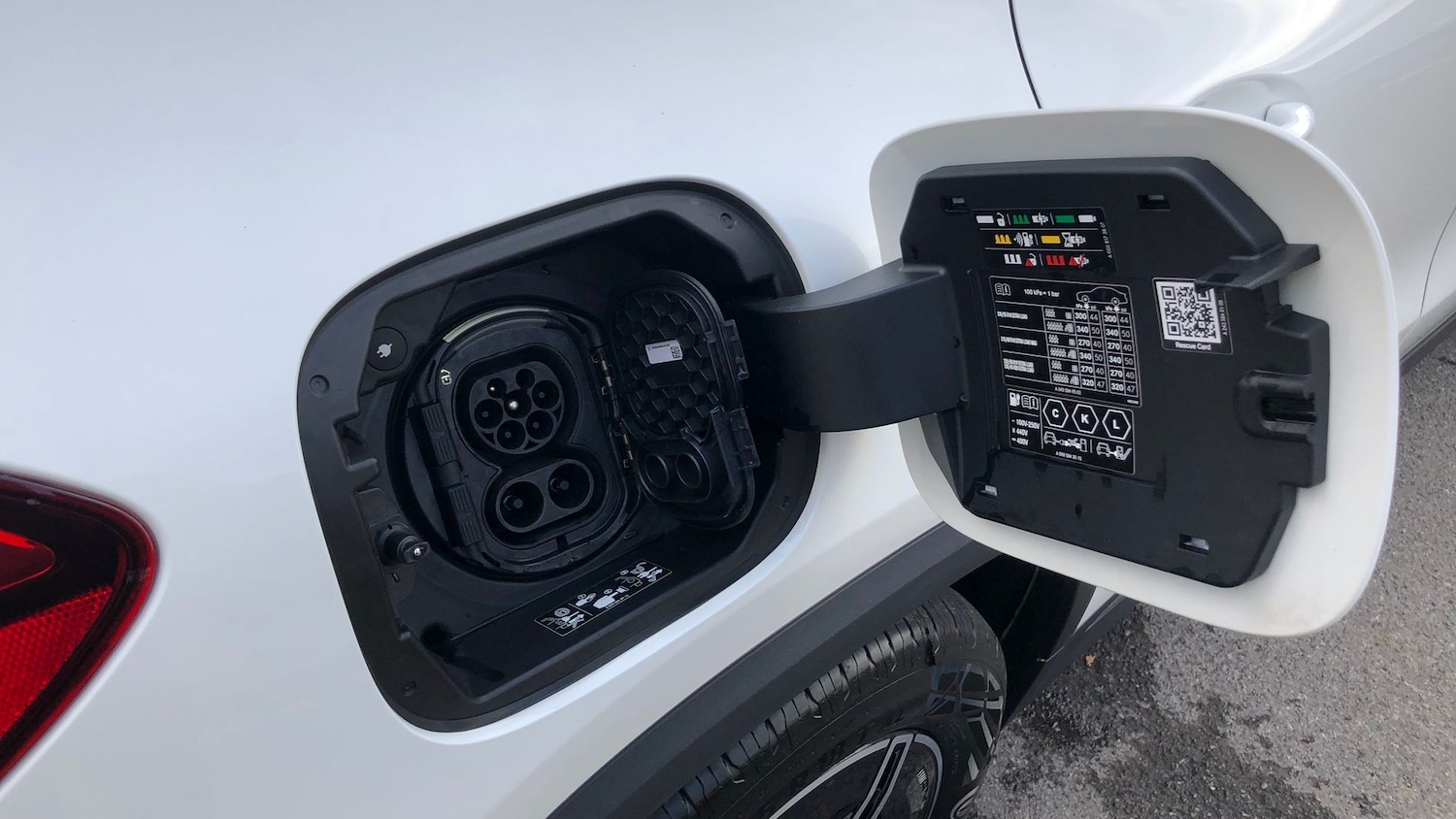 Used Mercedes-Benz EQA 2023 for sale - 77415400: Photo 28