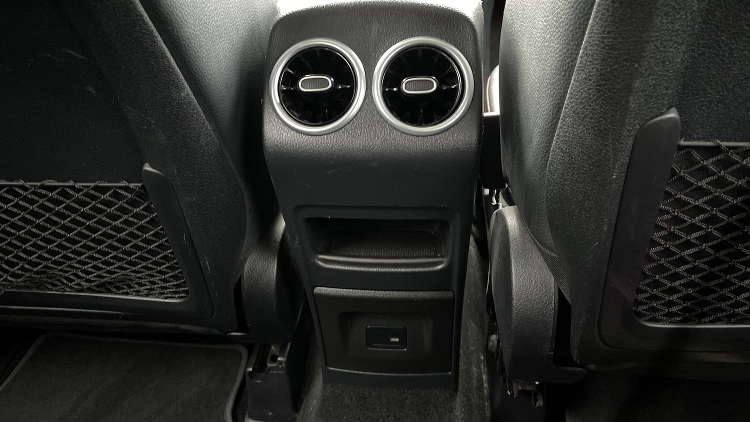 Used Mercedes-Benz GLB 2021 for sale - 76682465: Photo 39