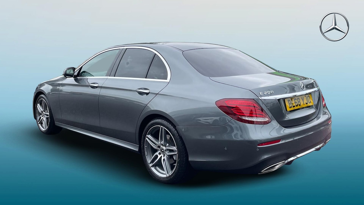 Used Mercedes-Benz E Class 2019 for sale - 76413590: Photo 2