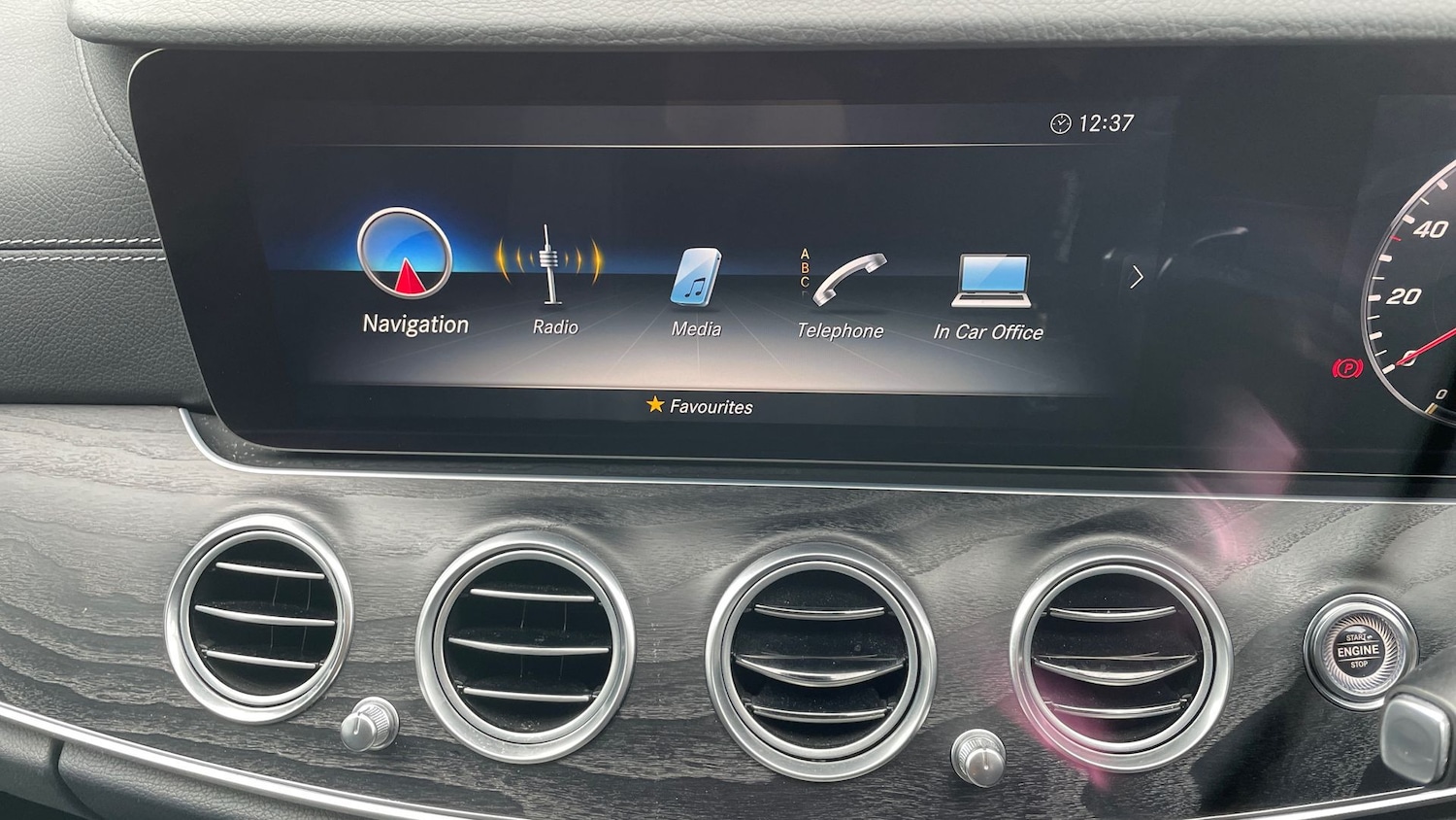 Used Mercedes-Benz E Class 2019 for sale - 76413590: Photo 25